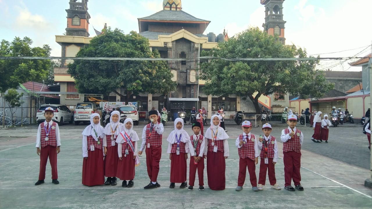 Bintang Prestasi 🌟 : Mengawali Hari dengan Senyum, Menapaki Masa Depan dengan Semangat